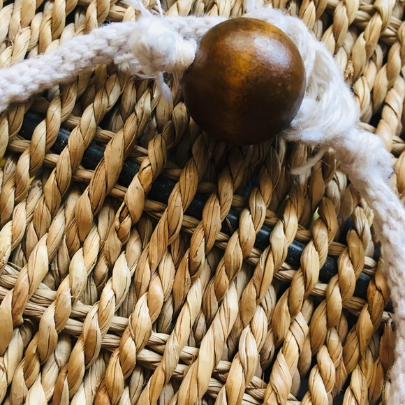 Necklace - Picture 3 of 4